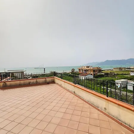 Zeus Amalfi Coast アパート ポンテカニャーノ